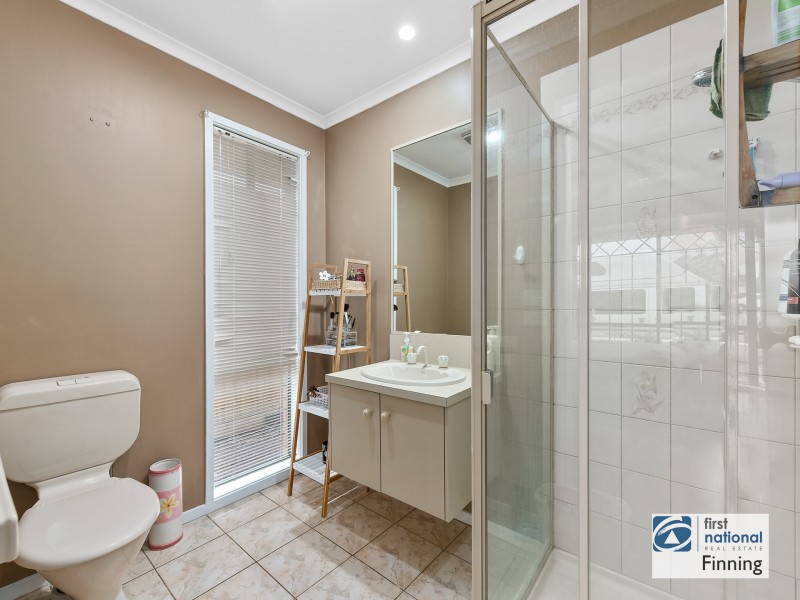 16 Neptune Place, Cranbourne West VIC 3977