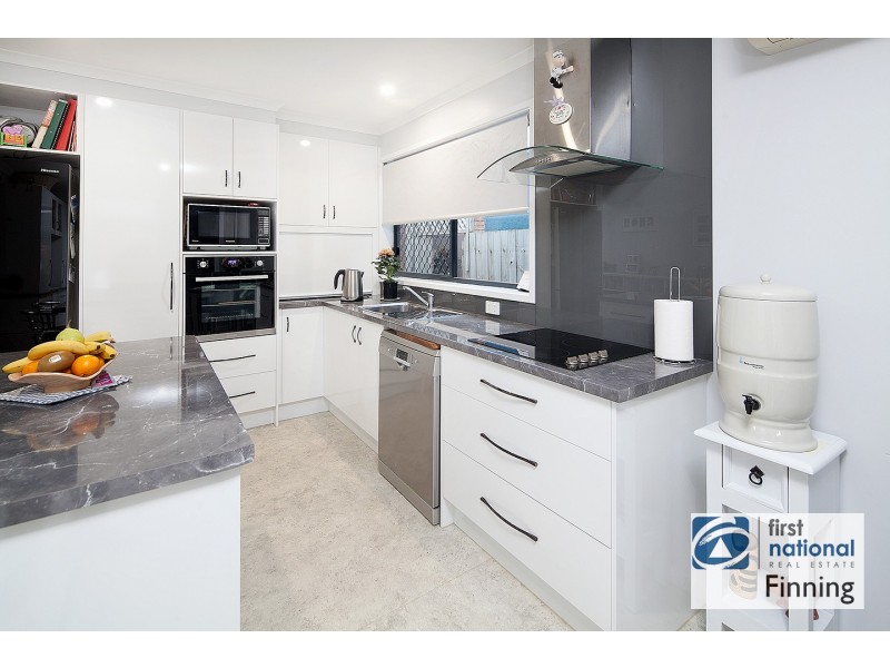 21 Jasa Crescent, Cranbourne West VIC 3977