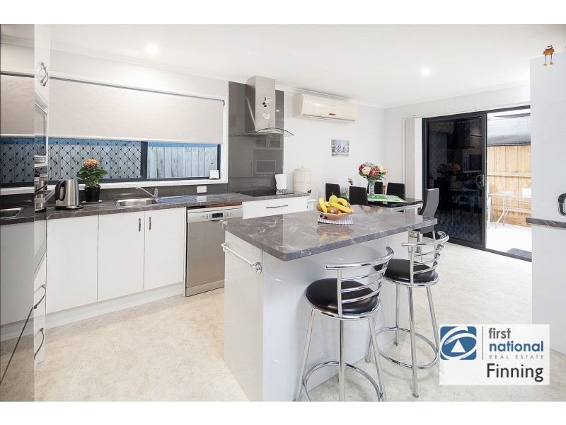 21 Jasa Crescent, Cranbourne West VIC 3977