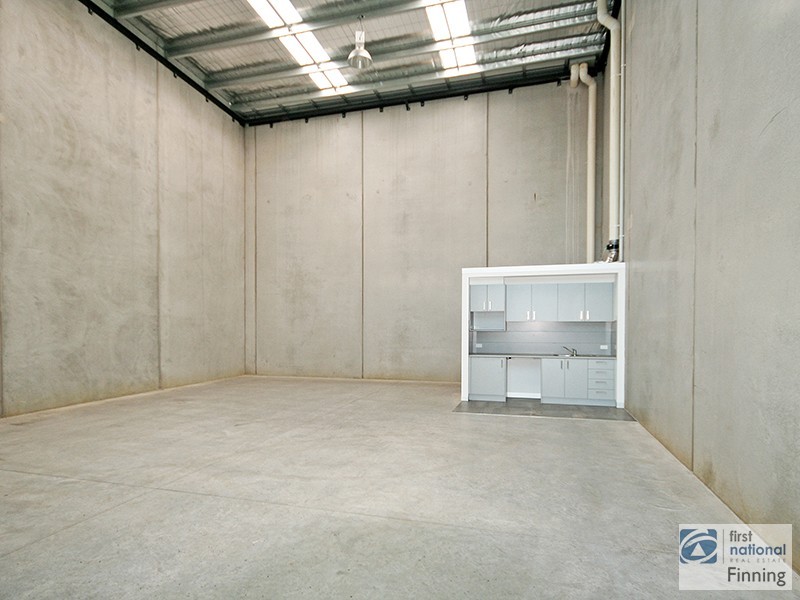 15/1-22 Corporate Drive, Cranbourne VIC 3977