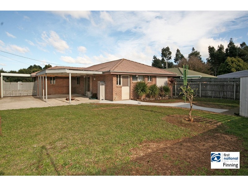 2 Dior Crt, Cranbourne West VIC 3977