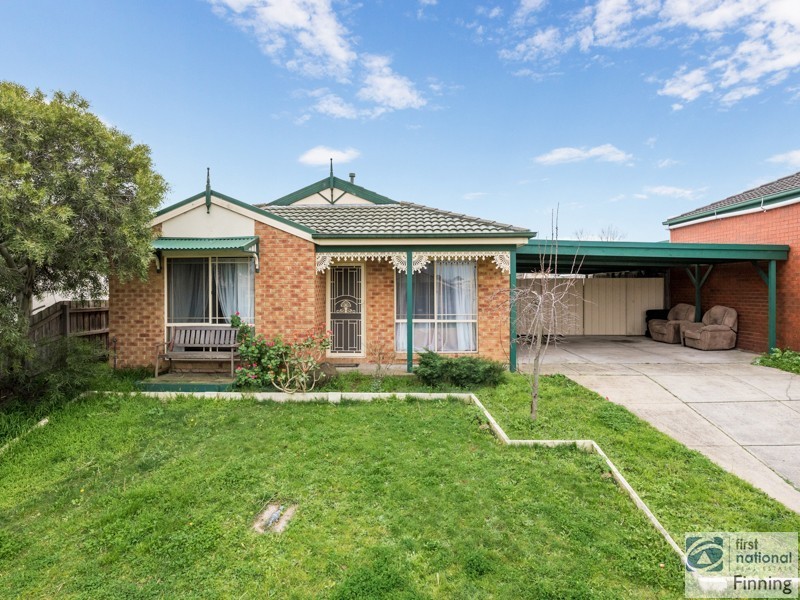 5 Forsyth Court, Cranbourne North VIC 3977