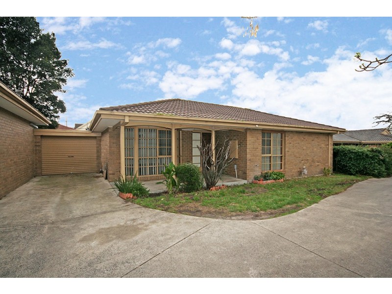 2/214 Sladen Street, Cranbourne VIC 3977