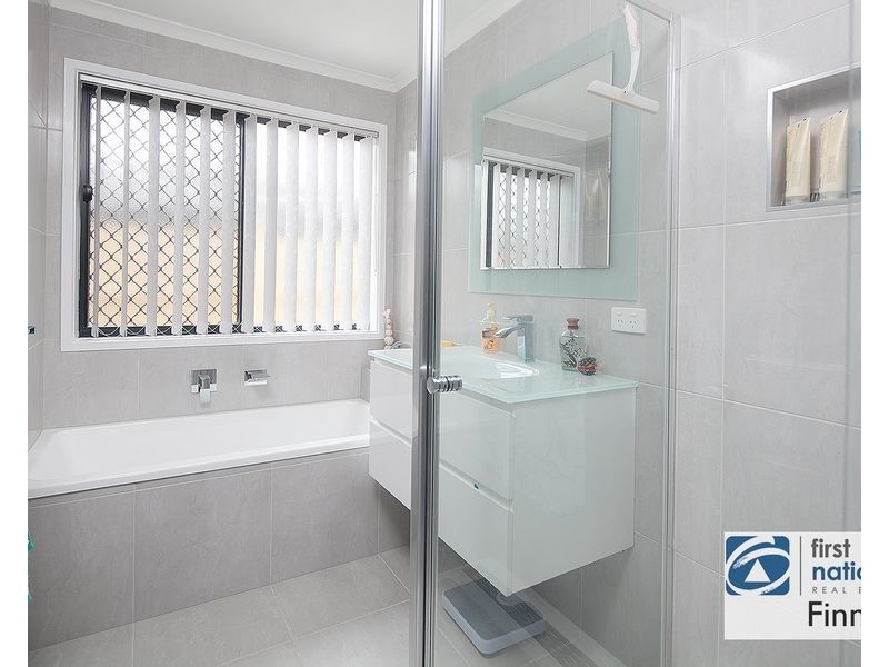 Cranbourne West VIC 3977