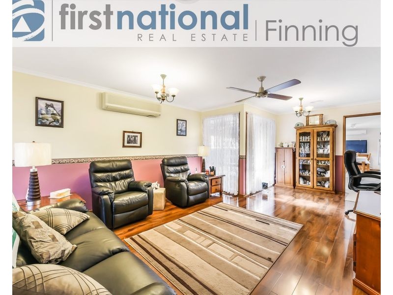 14 Chomley Street, Cranbourne VIC 3977