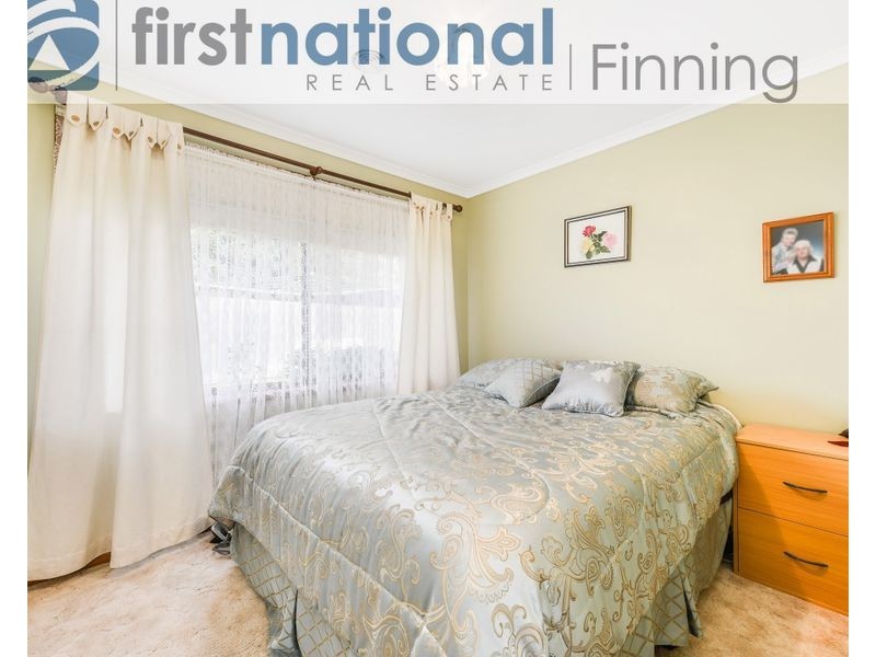 14 Chomley Street, Cranbourne VIC 3977