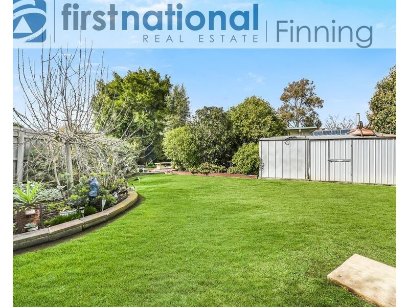 14 Chomley Street, Cranbourne VIC 3977