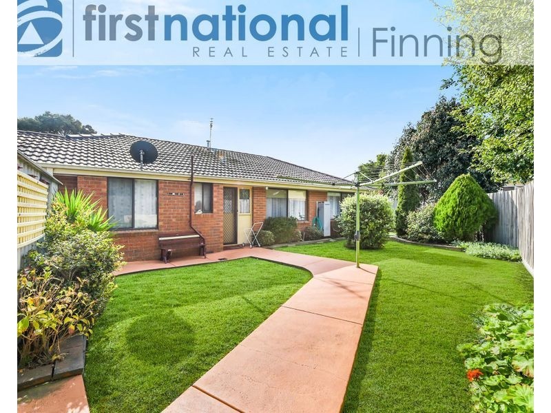 14 Chomley Street, Cranbourne VIC 3977