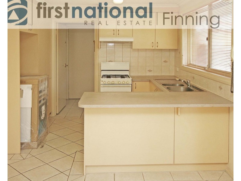 3/37 Lyall Street, Cranbourne VIC 3977