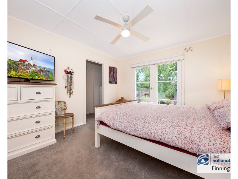 2 Edgewater, Warneet VIC 3980