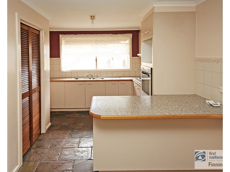 2/54 Cranbourne Drive, Cranbourne VIC 3977