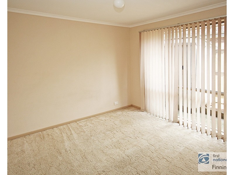 2/54 Cranbourne Drive, Cranbourne VIC 3977