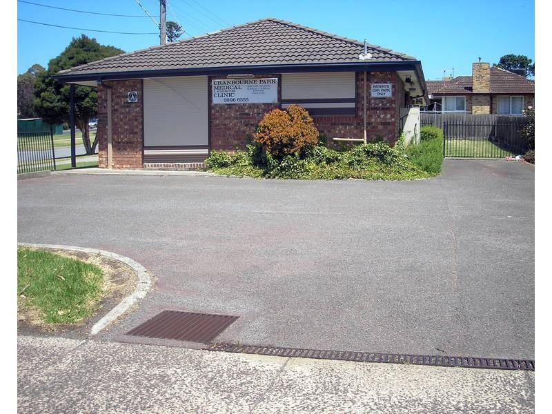 10 Greaves Street, Cranbourne VIC 3977