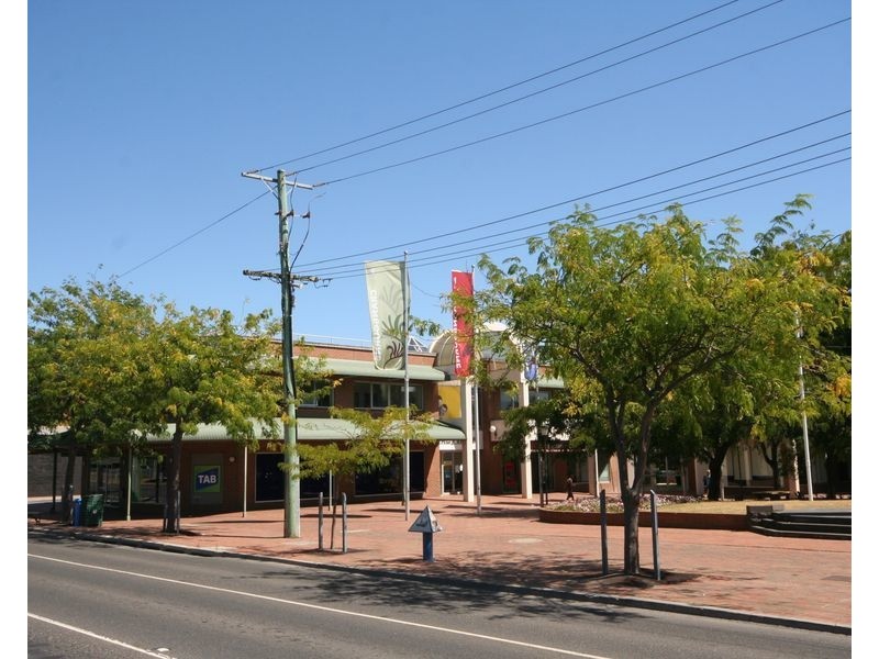 1 -2/75-89 High Street, Cranbourne VIC 3977