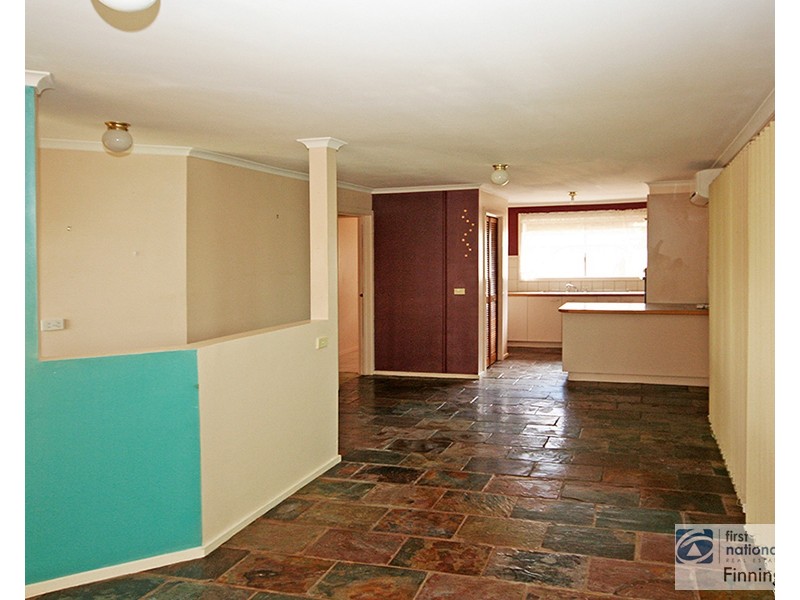 2/54 Cranbourne Drive, Cranbourne VIC 3977
