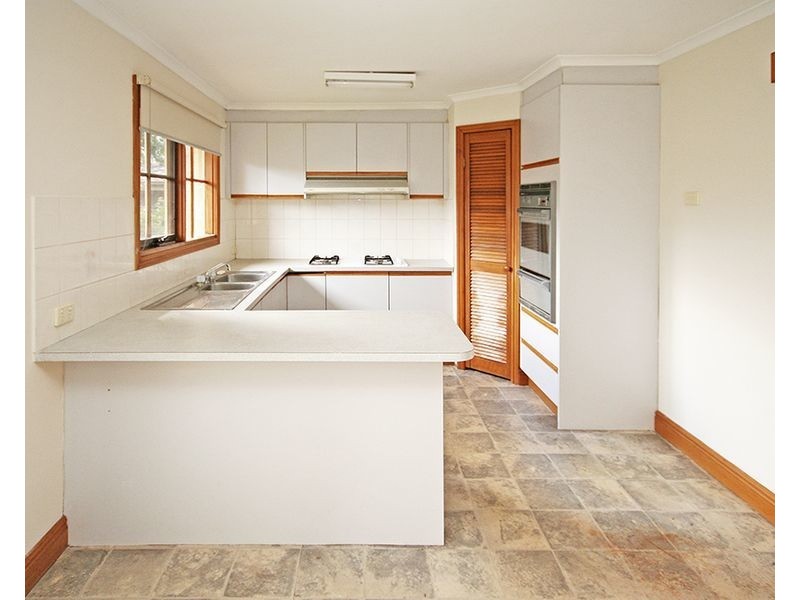 2/214 Sladen Street, Cranbourne VIC 3977