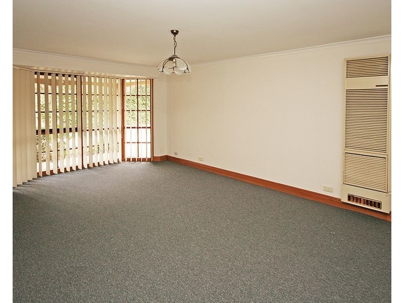 2/214 Sladen Street, Cranbourne VIC 3977