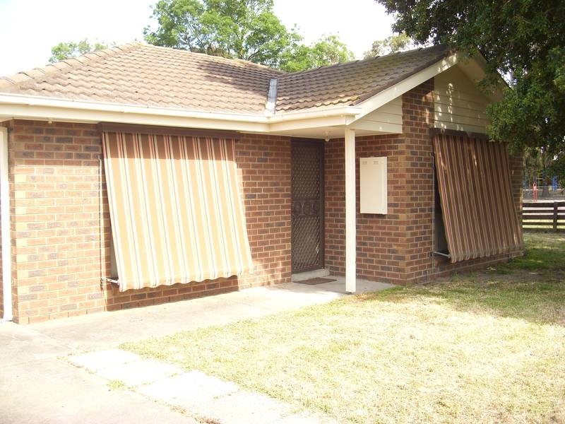 1/12 Russell Street, Cranbourne VIC 3977