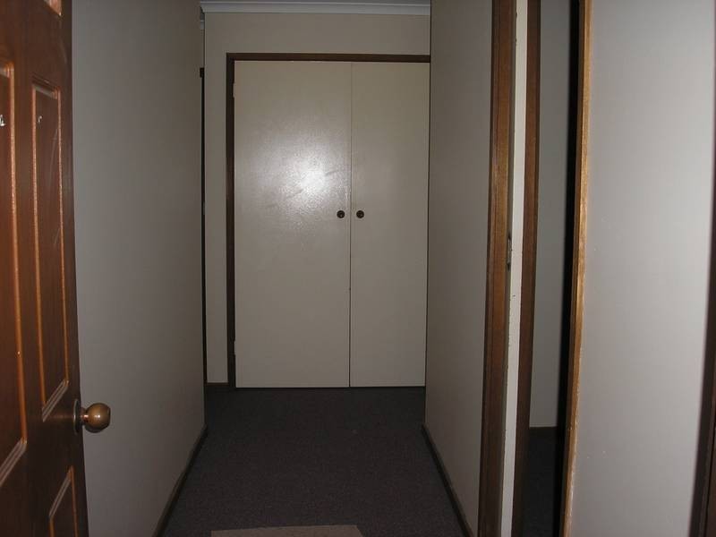 1/12 Russell Street, Cranbourne VIC 3977