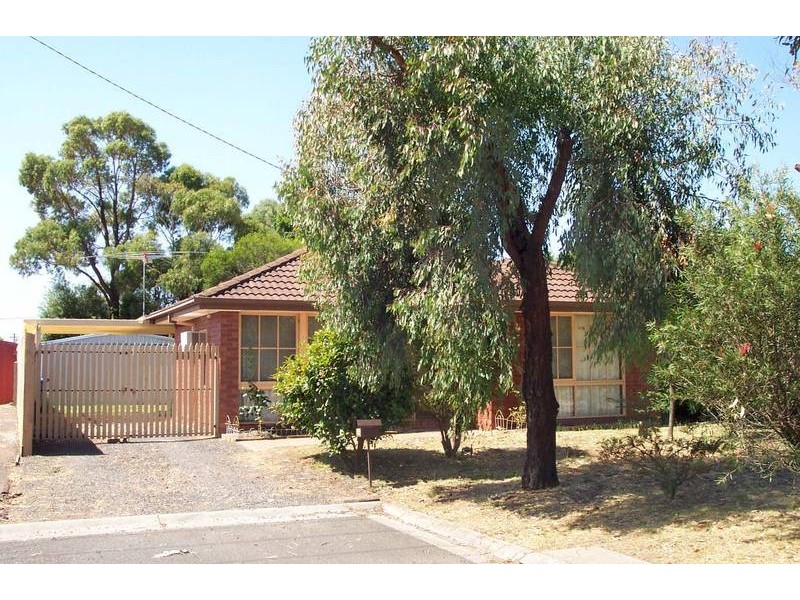 14 Conway Court, Cranbourne VIC 3977