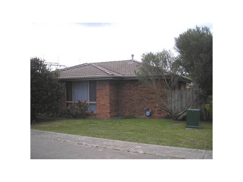 17/224 Monahans Road, Cranbourne VIC 3977