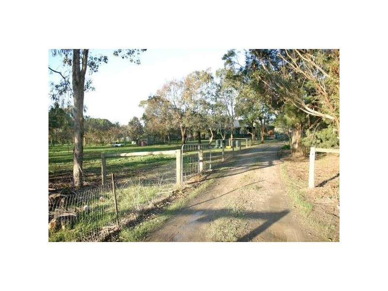 Cranbourne South VIC 3977