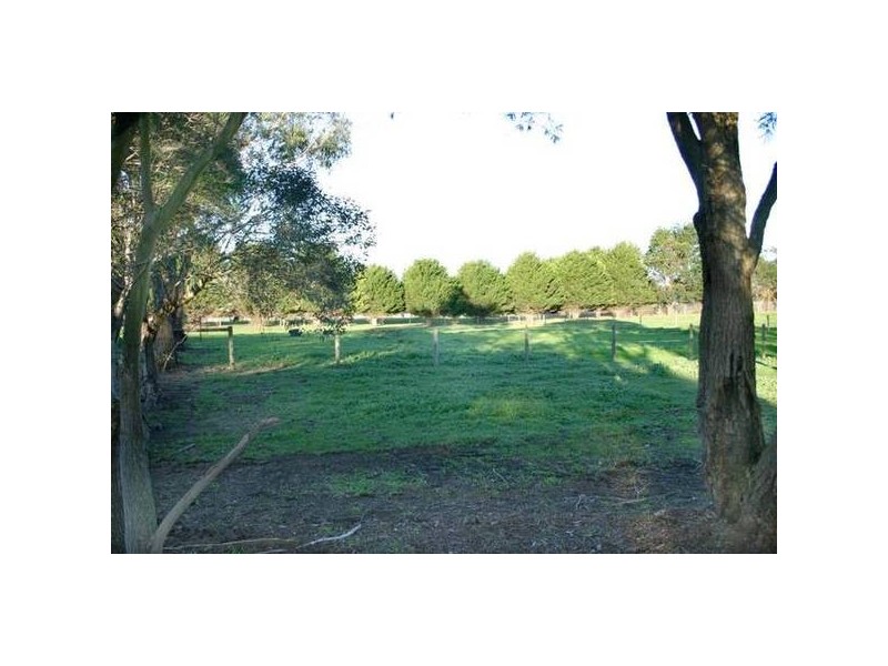 Cranbourne South VIC 3977