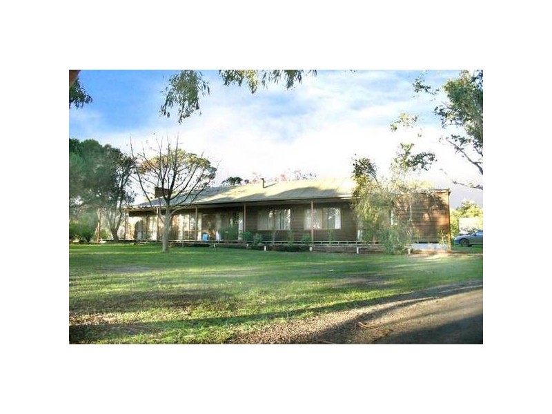 Cranbourne South VIC 3977