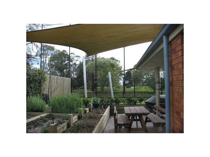Cranbourne VIC 3977