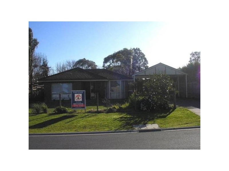 17 Ellwood Drive, Pearcedale VIC 3912