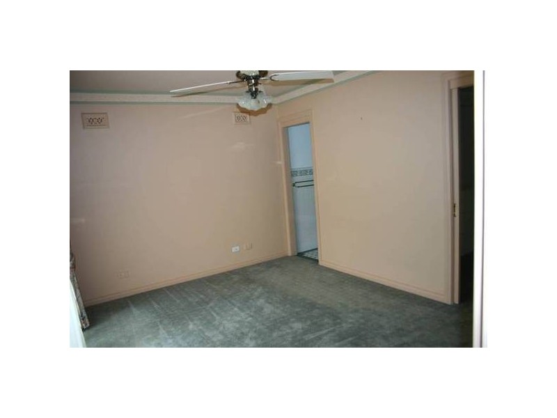 Junction Village VIC 3977