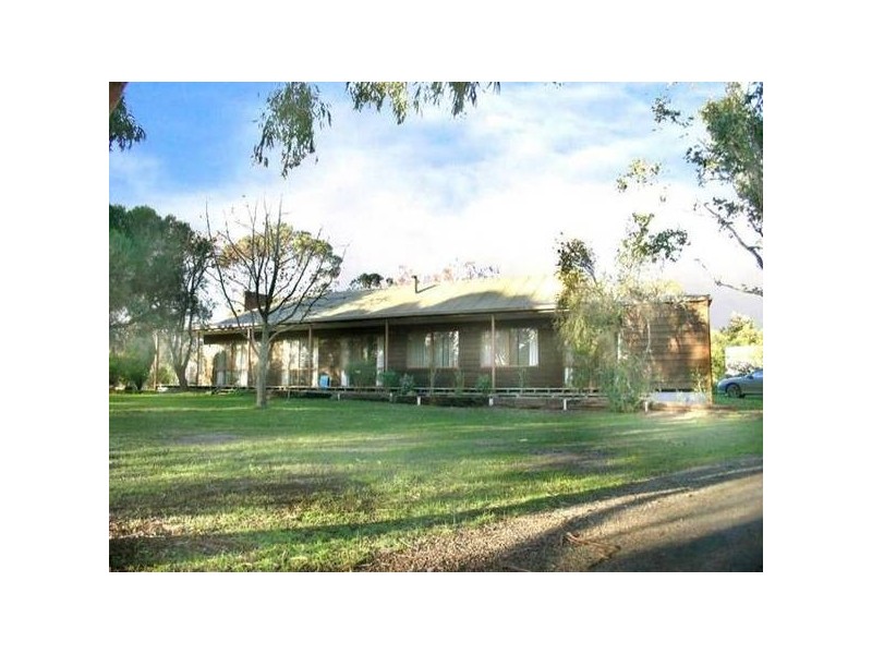 Cranbourne South VIC 3977