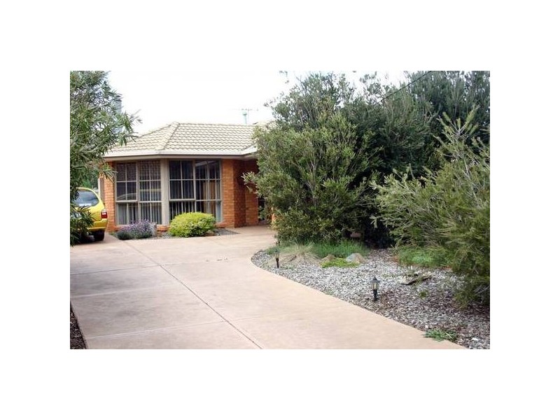 Cranbourne West VIC 3977