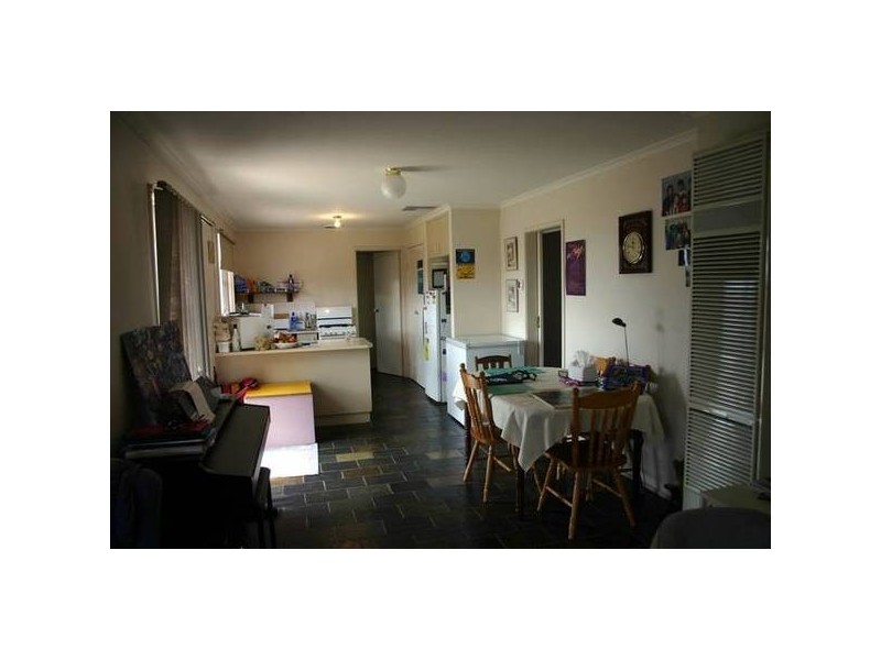 Cranbourne West VIC 3977