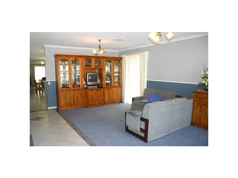 Cranbourne West VIC 3977