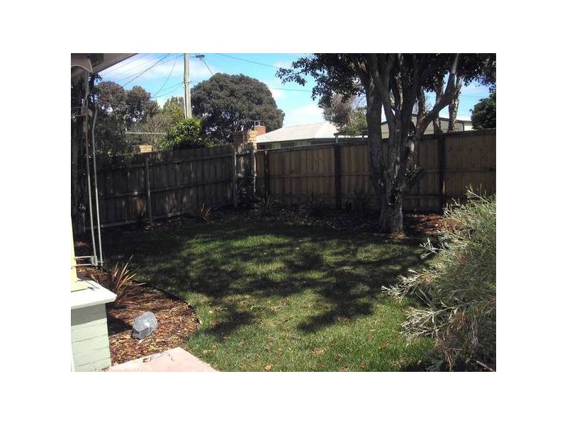 18 Taylor Street, Cranbourne VIC 3977