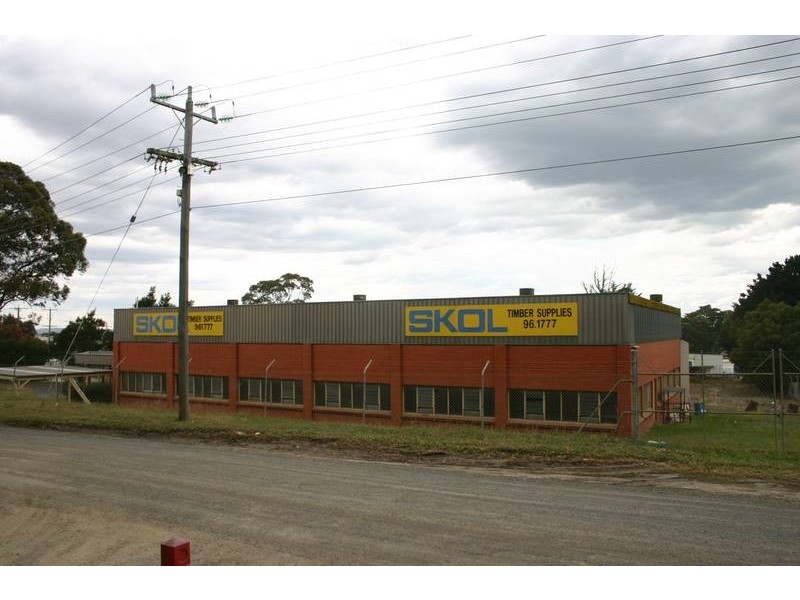 2 Codrington Street, Cranbourne VIC 3977