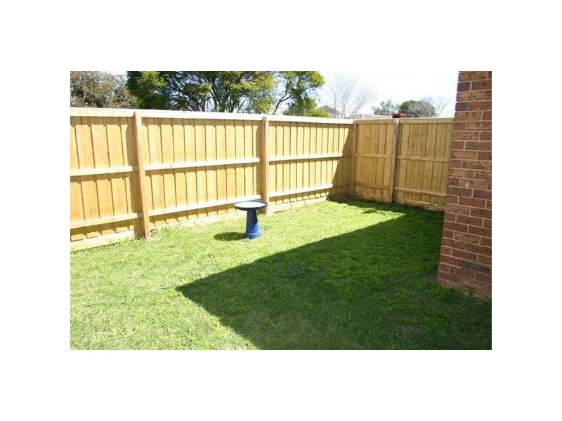 Cranbourne VIC 3977