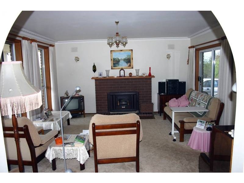 95 Adams Road, Dalmore VIC 3981