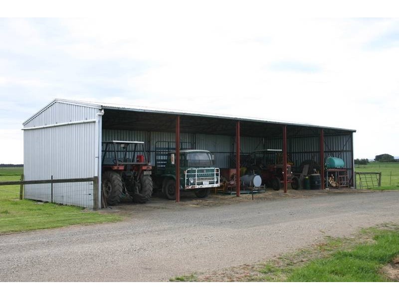 95 Adams Road, Dalmore VIC 3981
