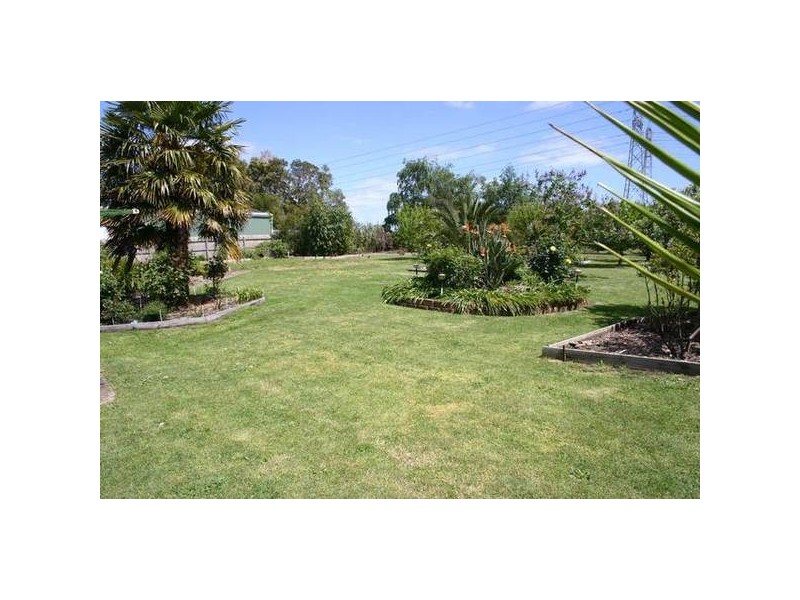 Cranbourne VIC 3977