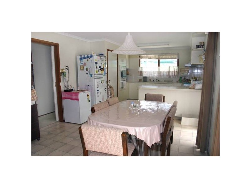 Cranbourne VIC 3977