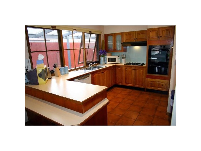 Cranbourne North VIC 3977