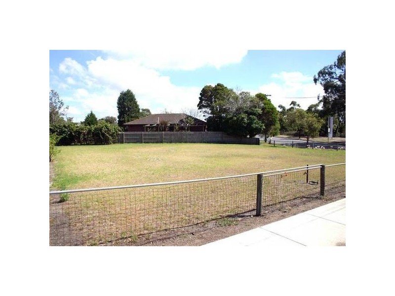 Junction Village VIC 3977
