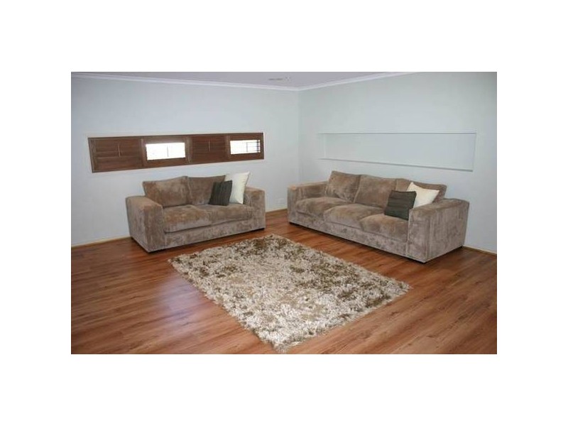 Cranbourne East VIC 3977