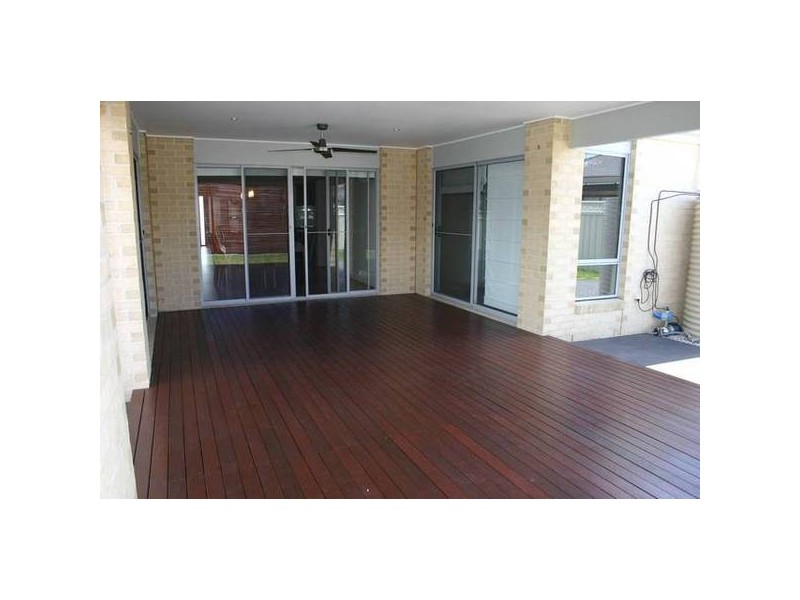 Cranbourne East VIC 3977