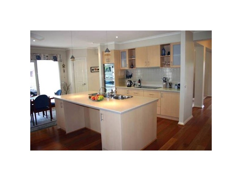 Cranbourne East VIC 3977