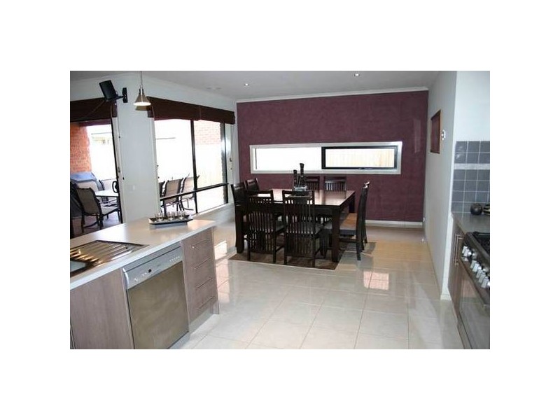 Narre Warren South VIC 3805