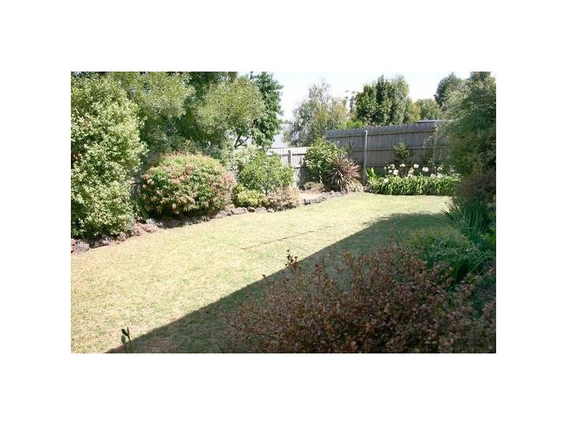 Junction Village VIC 3977