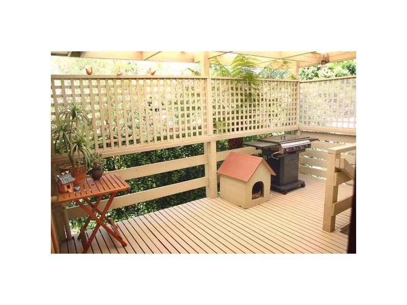 Junction Village VIC 3977